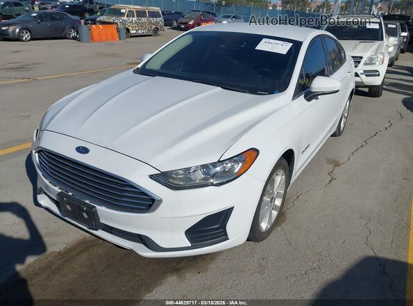 3FA6P0LU5KR200207 2019 FORD FUSION HYBRID White Передня ліва чверть