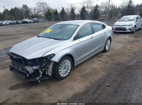 3FA6P0LU7GR130782 2016 FORD FUSION HYBRID Серебряный Передняя левая четверть