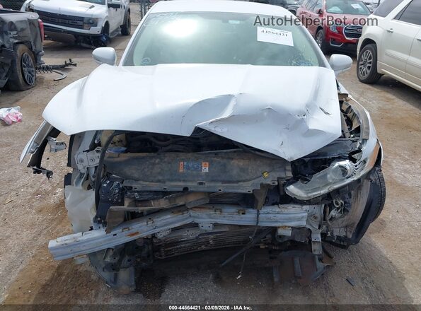 3FA6P0LU7GR397890 2016 FORD FUSION HYBRID White Front view