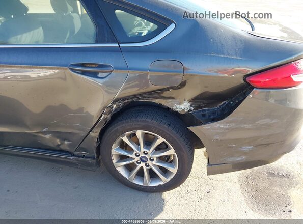 3FA6P0LU7HR374773 2017 FORD FUSION HYBRID Серый Вид спереди