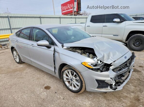 3FA6P0LU7KR167467 2019 FORD FUSION Серебряный Передняя правая четверть