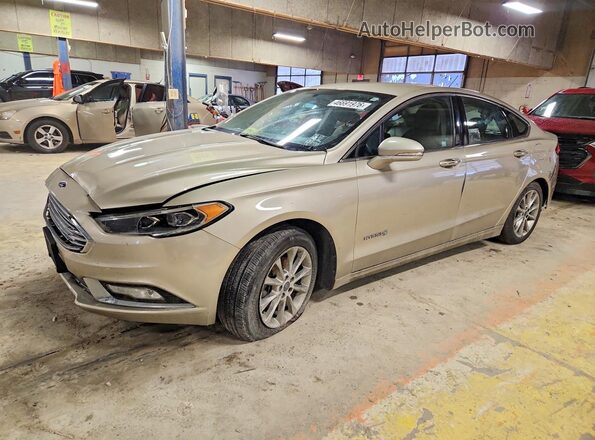 3FA6P0LUXHR171912 2017 FORD FUSION Beige Przód lewy