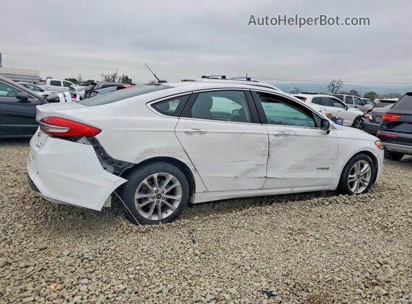 3FA6P0LUXJR118875 2018 FORD FUSION Белый Задняя правая четверть