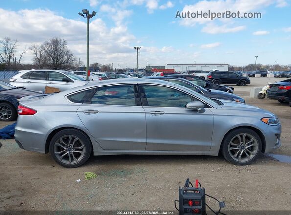 3FA6P0RU6LR139765 2020 FORD FUSION HYBRID Silver Սալոնի հետևի տեսք
