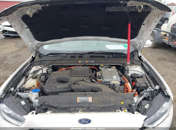 3FA6P0SU7GR276116 2016 FORD FUSION ENERGI Белый Вид сзади
