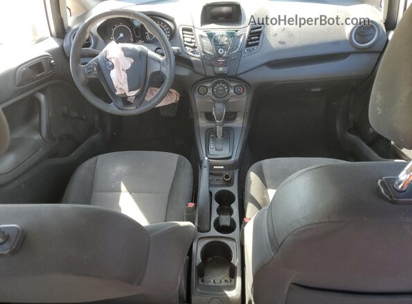 3FADP4AJ4KM131546 2019 FORD FIESTA Silver Dashboard view