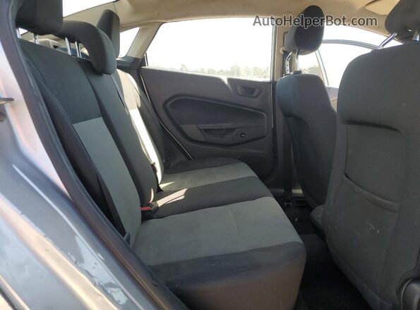 3FADP4AJ4KM131546 2019 FORD FIESTA Silver Rear seats view