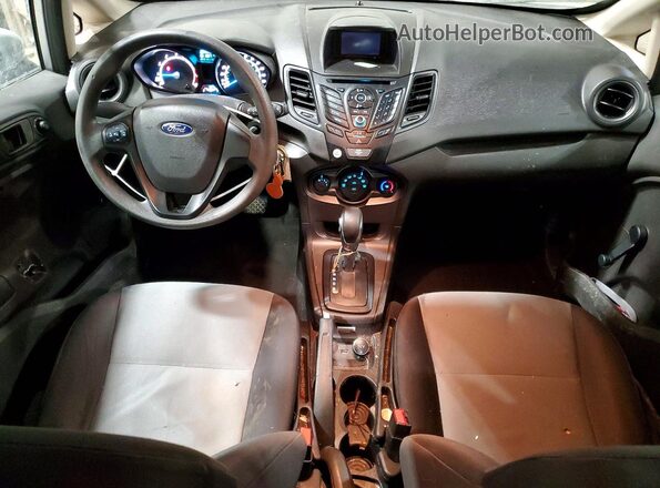 3FADP4AJ8KM105242 2019 FORD FIESTA Silver Вид панелі приладів