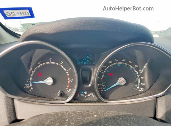 3FADP4BJ0GM203915 2016 FORD FIESTA Бордовый Вид щитка приборов