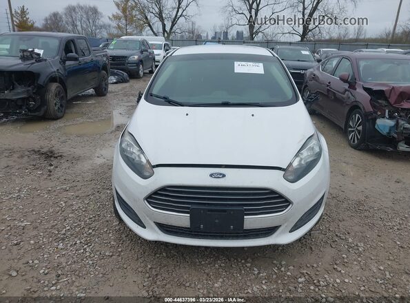 3FADP4BJ0KM137973 2019 FORD FIESTA Белый Вид щитка приборов