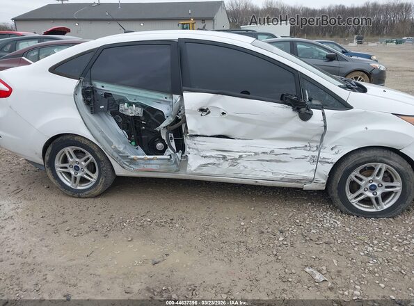 3FADP4BJ0KM137973 2019 FORD FIESTA Белый Вид спереди