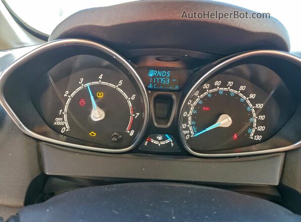3FADP4BJ5KM142974 2019 FORD FIESTA Silver Widok zestawu wskaźników