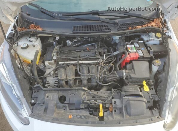 3FADP4BJ6KM150291 2019 FORD FIESTA White Widok wnętrza z tyłu