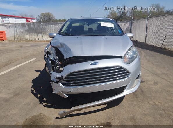 3FADP4BJ7HM137073 2017 FORD FIESTA Silver Widok wnętrza z tyłu