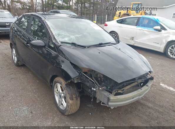 3FADP4BJ8JM146189 2018 FORD FIESTA Черный Вид спереди