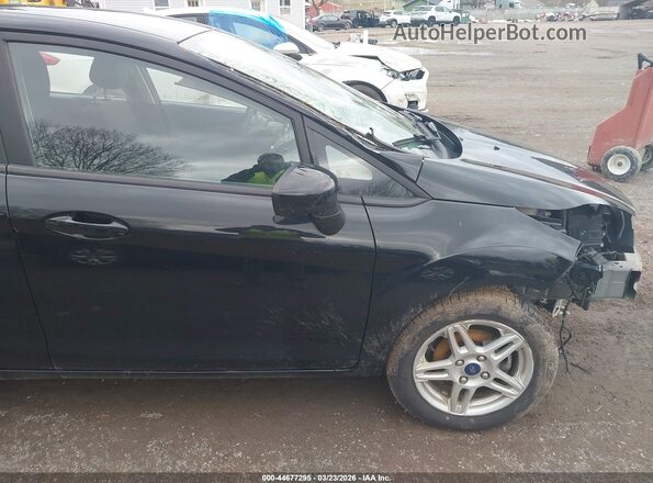 3FADP4BJ8JM146189 2018 FORD FIESTA Черный Вид задней части салона