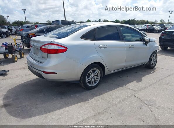 3FADP4BJ8KM137879 2019 FORD FIESTA Silver Задня права чверть