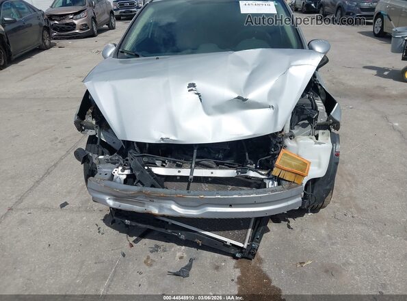 3FADP4BJ8KM137879 2019 FORD FIESTA Silver Вид спереду