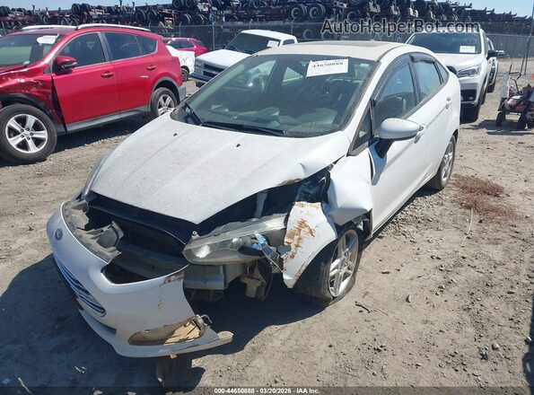 3FADP4BJXKM108965 2019 FORD FIESTA White Przód lewy