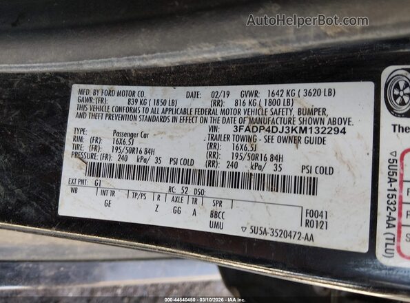 3FADP4DJ3KM132294 2019 FORD FIESTA Black Շարժիչի բաժամունքի տեսք