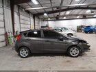 2018 Ford Fiesta Se Серебряный vin: 3FADP4EJ0JM142956