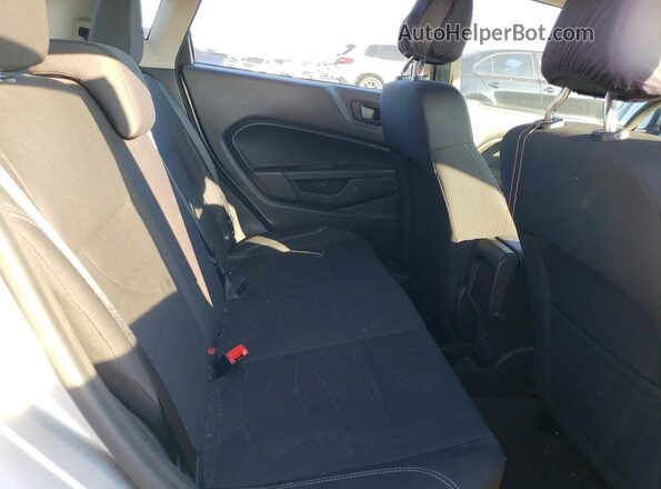 3FADP4EJ3KM116191 2019 FORD FIESTA Silver Vista de los asientos traseros