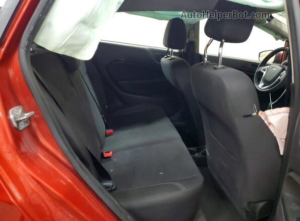 3FADP4EJ7JM104222 2018 FORD FIESTA Оранжевый Вид задней части салона