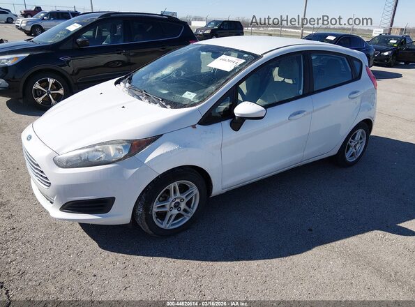 3FADP4EJ7JM119058 2018 FORD FIESTA White Передня ліва чверть