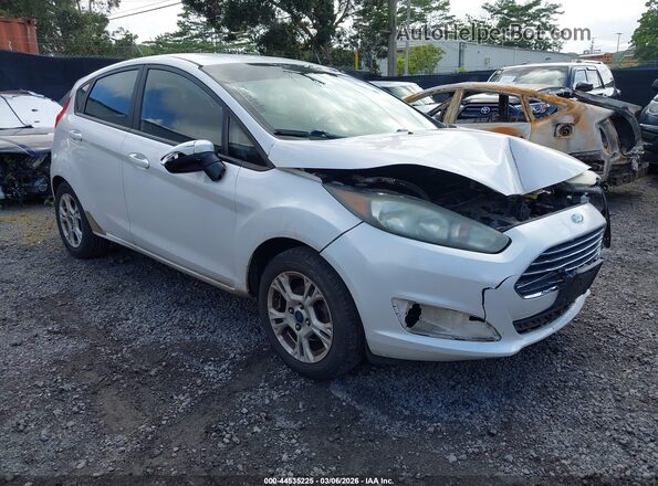 3FADP4EJ8GM165331 2016 FORD FIESTA Белый Передняя правая четверть