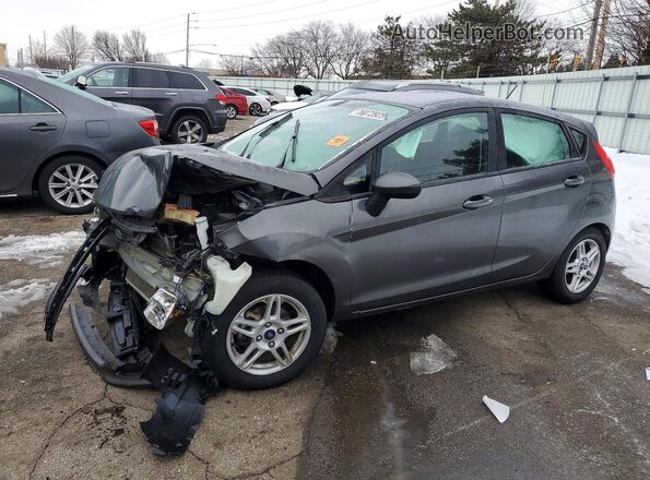 3FADP4EJ8JM119618 2018 FORD FIESTA Серый Передняя левая четверть