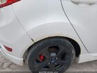 2017 Ford Fiesta St White vin: 3FADP4GX9HM161744