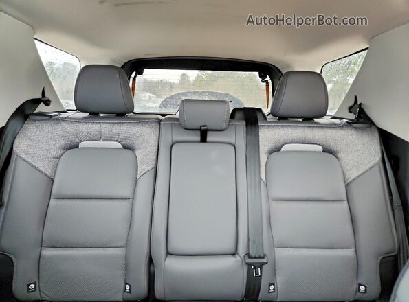 3FMCR9DA3SRE10980 2025 FORD BRONCO White Widok tylnych siedzeń