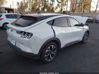 2025 Ford Mustang Mach-e Select Белый vin: 3FMTK1R43SMA42631