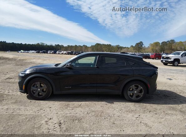 3FMTK1RM0NMA07811 2022 FORD MUSTANG MACH-E Черный Панорамный вид салона 360°