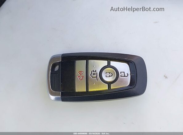 3FMTK2R7XMMA60627 2021 FORD MUSTANG MACH-E Черный Вид панели приборов