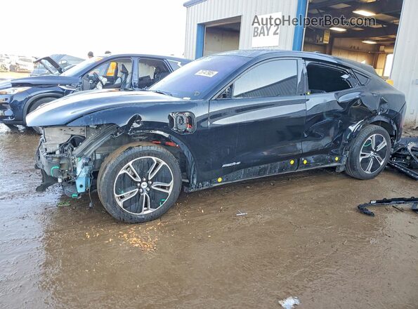 3FMTK3R40PMA60703 2023 FORD MUSTANG MACH-E PREMI Black Vista tres cuartos delantera izquierda