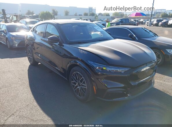 3FMTK3R78SMA29797 2025 FORD MUSTANG MACH-E PREMI Черный Передняя правая четверть
