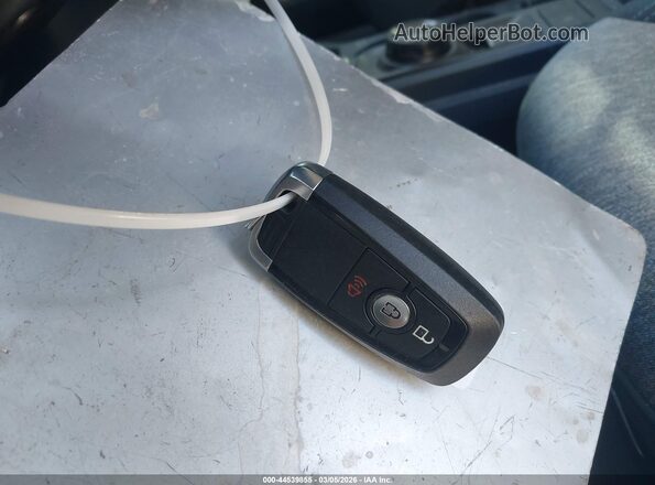 3FTTW8H34SRA42747 2025 FORD MAVERICK Белый Вид панели приборов