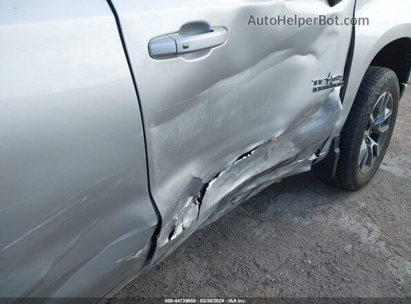 3GCUDDED4NG600600 2022 CHEVROLET SILVERADO Silver Vista frontal