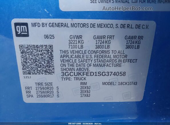 3GCUKFED1SG374058 2025 CHEVROLET SILVERADO Blue Widok komory silnika