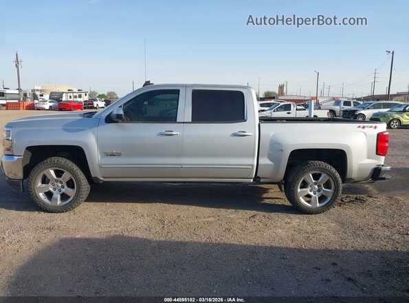 3GCUKREC2HG380193 2017 CHEVROLET SILVERADO Silver Widok wnętrza 360 stopni