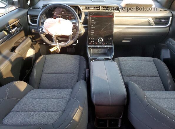 3GKALMEG8TL127633 2026 GMC TERRAIN Белый Вид панели приборов