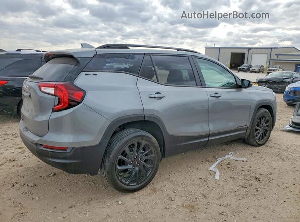 3GKALMEGXRL385595 2024 GMC TERRAIN Серебряный Задняя правая четверть