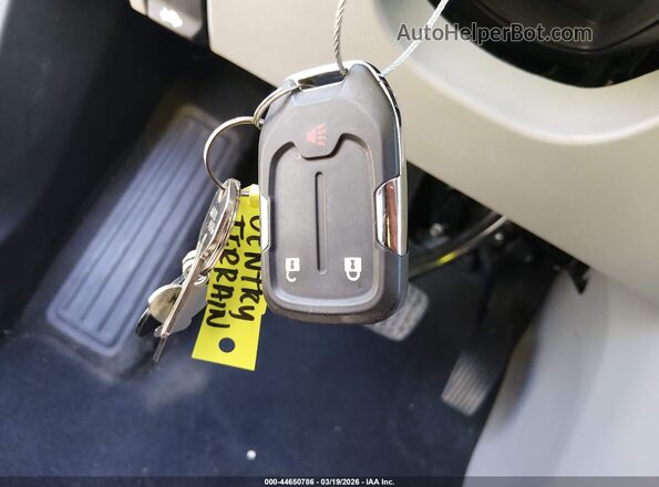 3GKALMEV7NL107522 2022 GMC TERRAIN Silver Widok deski rozdzielczej