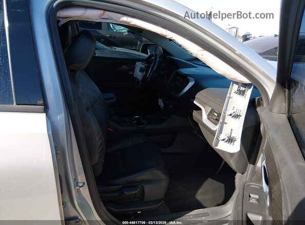 3GKALPEV7LL128191 2020 GMC TERRAIN Silver Vista interior delantera
