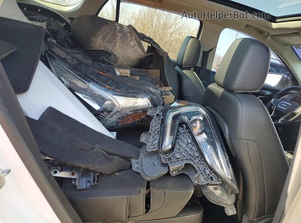 3GKALSEX6JL232138 2018 GMC TERRAIN Белый Вид задней части салона