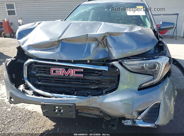3GKALTEV2JL358176 2018 GMC TERRAIN Серый Вид спереди