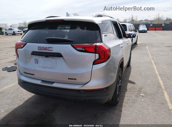3GKALTEV8ML398637 2021 GMC TERRAIN Серебряный Задняя правая четверть