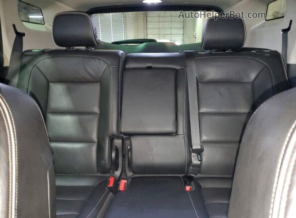 3GKALXEX1JL167857 2018 GMC TERRAIN Black Widok tylnych siedzeń