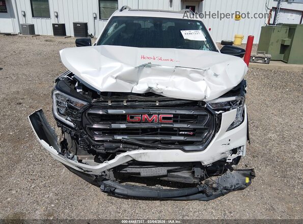 3GKALYEG2RL129183 2024 GMC TERRAIN White Widok z tyłu